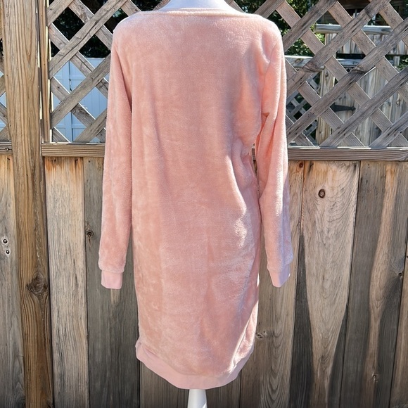 Gina Benotti Pink Fuzzy Bunny Lounge Dress Size 40/42 - Picture 8 of 11